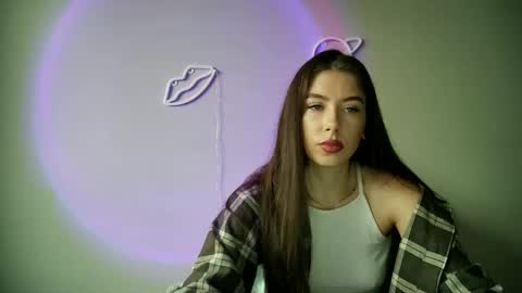 Snapshot of cocoberry1 chatting on November 27, 8:16 am cocoberry1 online show from November 27, 8:16 am