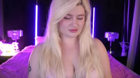 Snapshot of cocosecretss chatting on December 8, 7:47 am onlyfans amyleyy online show from December 8, 7:47 am