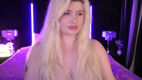 Snapshot of cocosecretss chatting on December 13, 7:58 am onlyfans amyleyy online show from December 13, 7:58 am