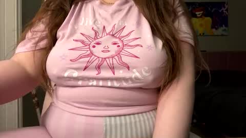 Snapshot of codieraye chatting on February 20, 11:32 am TheGoddessCodie online show from February 20, 11:32 am