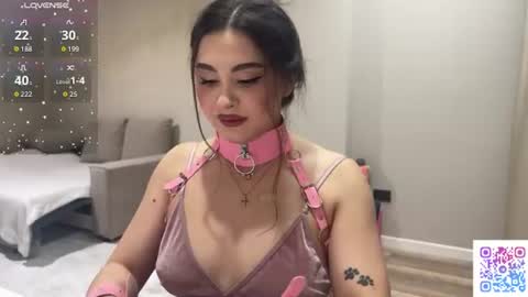 Snapshot of coffee_wihtout_milk chatting on June 25, 9:41 pm Yumi online show from June 25, 9:41 pm