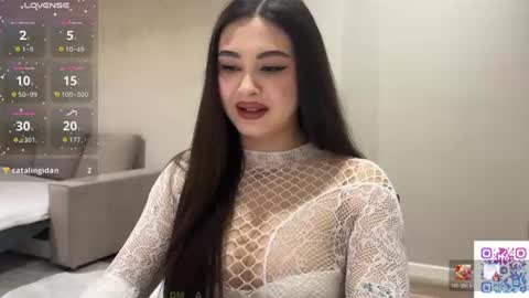 Snapshot of coffee_wihtout_milk chatting on July 3, 9:54 pm Yumi online show from July 3, 9:54 pm