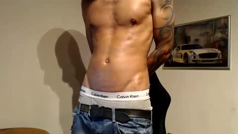 Snapshot of coitzzz chatting on December 3, 3:20 am coitzzz online show from December 3, 3:20 am