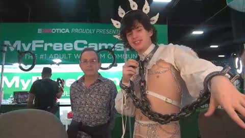 Cokia online show from October 25, 6:13 pm