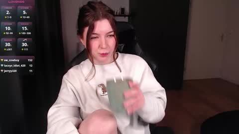 Denise online show from February 4, 9:20 pm