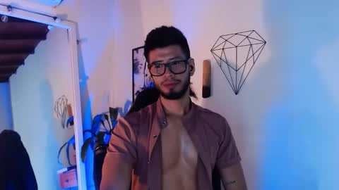 Snapshot of colby_smit chatting on February 28, 9:05 pm Colby online show from February 28, 9:05 pm