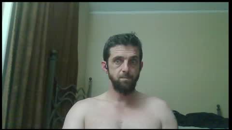 Snapshot of coldchedduh chatting on July 1, 12:01 am coldchedduh online show from July 1, 12:01 am