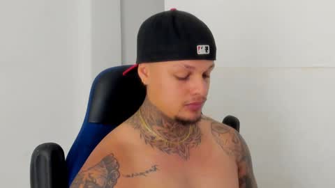 COLIN online show from January 28, 6:39 pm