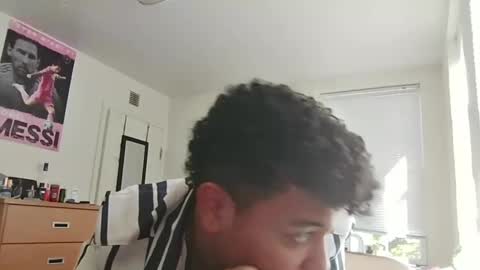 Snapshot of collegehispaniclad chatting on September 13, 9:03 pm collegehispaniclad online show from September 13, 9:03 pm