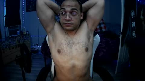 Snapshot of collegeotter564 chatting on August 1, 11:14 pm Damien2Thicc online show from August 1, 11:14 pm