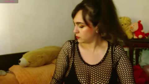 Collette online show from February 9, 6:06 am