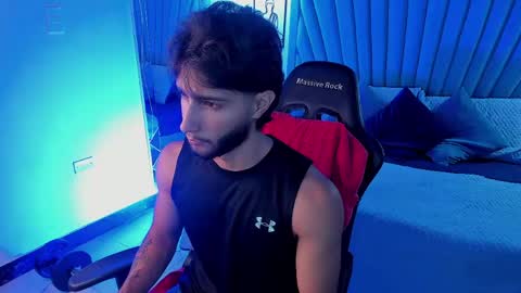 EMMETT COLLINS online show from May 28, 5:16 am