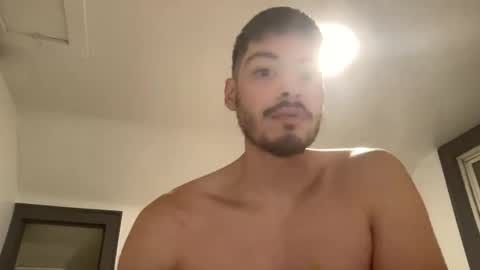 colombianboy2397 online show from December 4, 1:26 am