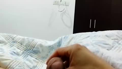 Snapshot of colombianhook chatting on January 11, 10:42 am Mr Sex-R online show from January 11, 10:42 am