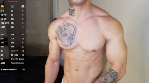 colombianmuscle8 online show from May 23, 3:49 pm