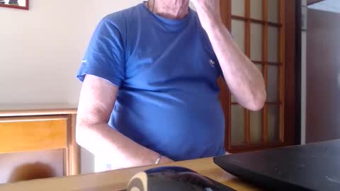 comemivuoi online show from June 9, 5:41 am