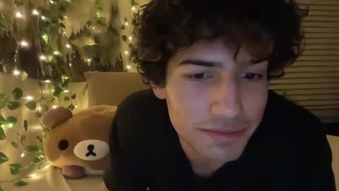 Snapshot of coming2016 chatting on January 26, 7:21 am Daniel Lane online show from January 26, 7:21 am