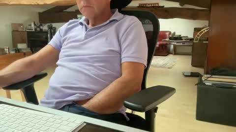 Snapshot of compay69 chatting on June 2, 7:54 am compay69 online show from June 2, 7:54 am