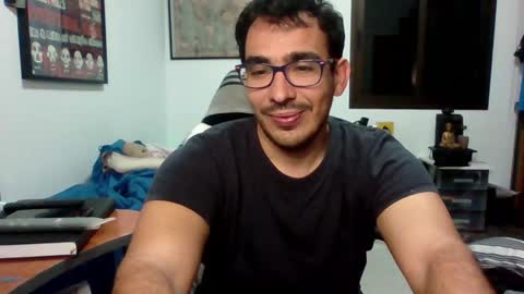 Snapshot of conejero_37 chatting on December 11, 10:36 am Jesus online show from December 11, 10:36 am