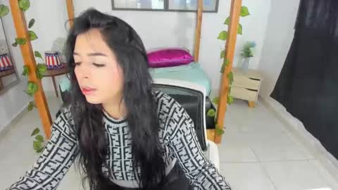 conie_love69 online show from October 2, 12:23 pm