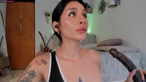 Snapshot of connie_deep chatting on January 9, 1:45 pm connie online show from January 9, 1:45 pm