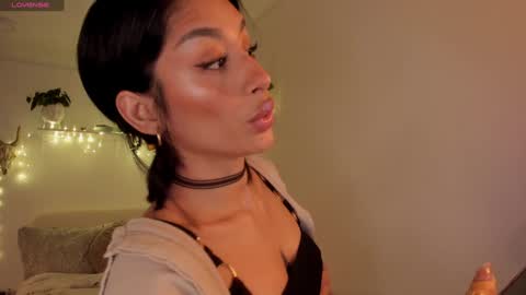 Snapshot of connie_deep chatting on January 14, 10:38 am connie online show from January 14, 10:38 am