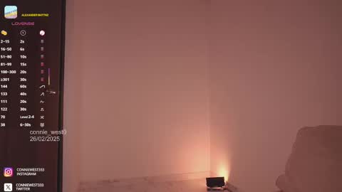 Snapshot of connie_west0 chatting on February 26, 11:15 pm   independent model online show from February 26, 11:15 pm