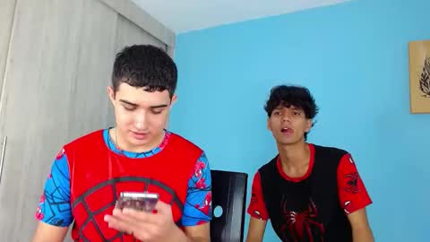 Snapshot of connor_garrett chatting on September 28, 12:38 am Connor online show from September 28, 12:38 am