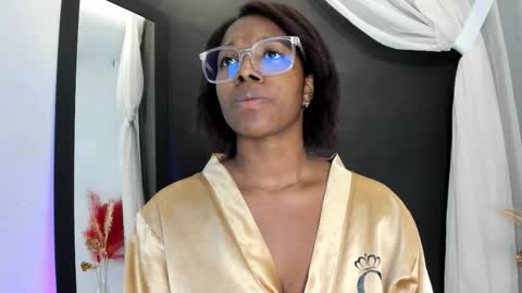 Snapshot of connywellss chatting on February 24, 2:53 am Nilo Solem online show from February 24, 2:53 am