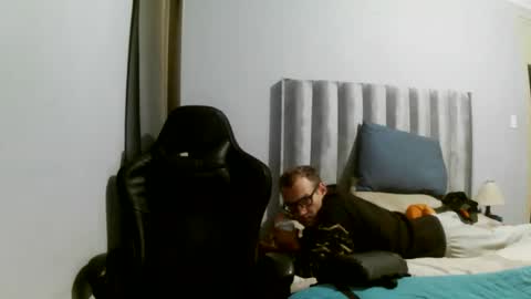 Snapshot of cookiecandyx chatting on May 19, 8:04 pm cookiecandyx online show from May 19, 8:04 pm