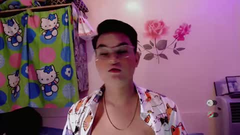 Snapshot of cookiedunkin chatting on February 2, 11:40 am cookiedunkin online show from February 2, 11:40 am