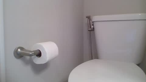 Snapshot of coolboy75289 chatting on December 16, 2:15 am coolboy75289 online show from December 16, 2:15 am