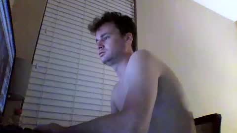 Snapshot of cooldude122222 chatting on January 11, 11:56 am cooldude122222 online show from January 11, 11:56 am