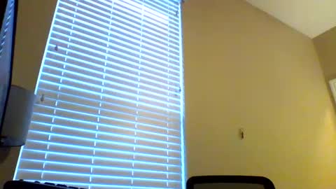 Snapshot of cooldude122222 chatting on January 22, 3:07 pm cooldude122222 online show from January 22, 3:07 pm