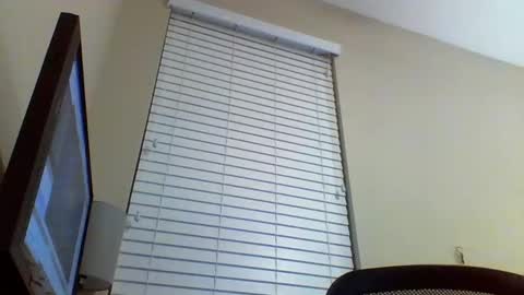 Snapshot of cooldude122222 chatting on January 23, 9:08 am cooldude122222 online show from January 23, 9:08 am