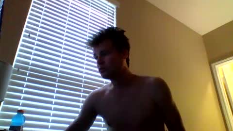 Snapshot of cooldude122222 chatting on January 30, 3:40 pm cooldude122222 online show from January 30, 3:40 pm