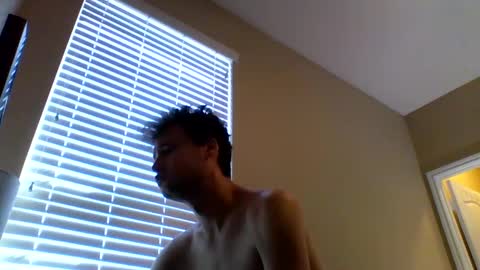 Snapshot of cooldude122222 chatting on January 30, 6:43 pm cooldude122222 online show from January 30, 6:43 pm