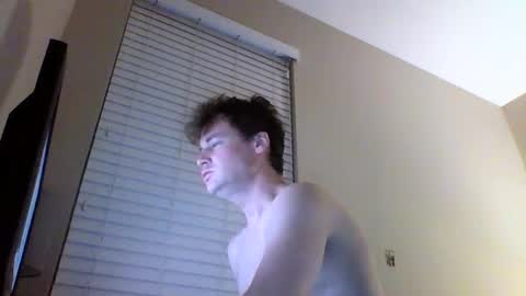 Snapshot of cooldude122222 chatting on February 19, 5:16 am cooldude122222 online show from February 19, 5:16 am