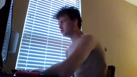 Snapshot of cooldude122222 chatting on February 27, 3:26 pm cooldude122222 online show from February 27, 3:26 pm