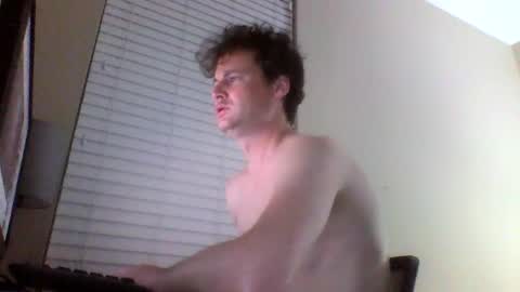 Snapshot of cooldude122222 chatting on March 9, 10:41 am cooldude122222 online show from March 9, 10:41 am