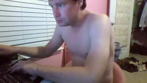 cooldude122222 online show from October 8, 11:19 am