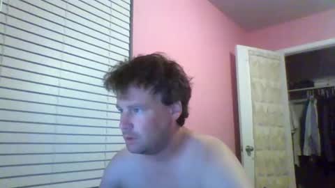 Snapshot of cooldude122222 chatting on October 13, 12:32 am cooldude122222 online show from October 13, 12:32 am