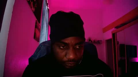 Snapshot of coolio_600 chatting on November 10, 10:47 am coolio_600 online show from November 10, 10:47 am