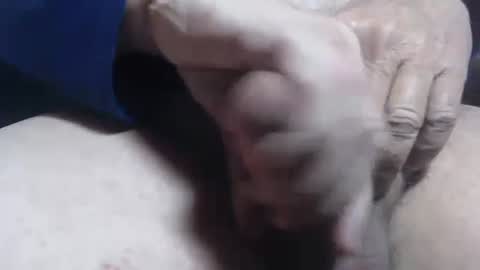 Snapshot of coopinthesouth54 chatting on December 1, 7:25 pm coopinthesouth54 online show from December 1, 7:25 pm