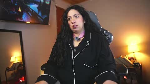 Snapshot of coraline_latin chatting on April 21, 11:27 am Coraline online show from April 21, 11:27 am
