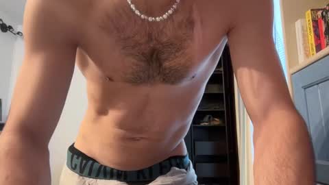 French doggy online show from December 17, 2:23 pm