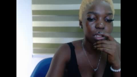 cornxcuntx online show from November 22, 11:37 pm