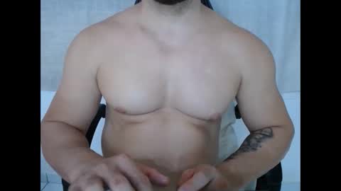 corolaxxl online show from December 2, 1:11 am