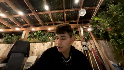 coronelking online show from November 24, 4:23 am