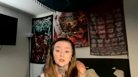 corpsechick online show from December 26, 1:07 am